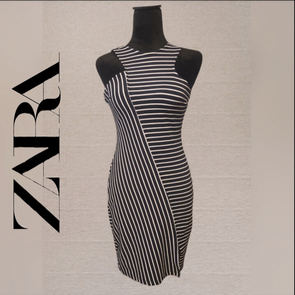 Zara Trafaluc Navy White Striped Tank Dress Size Medium (C33)